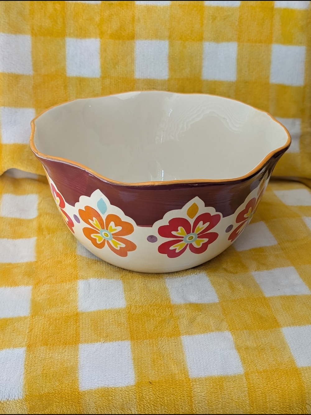 The Pioneer Woman Flea Market 10" Mixing/Serving Scallop Edge Bowl